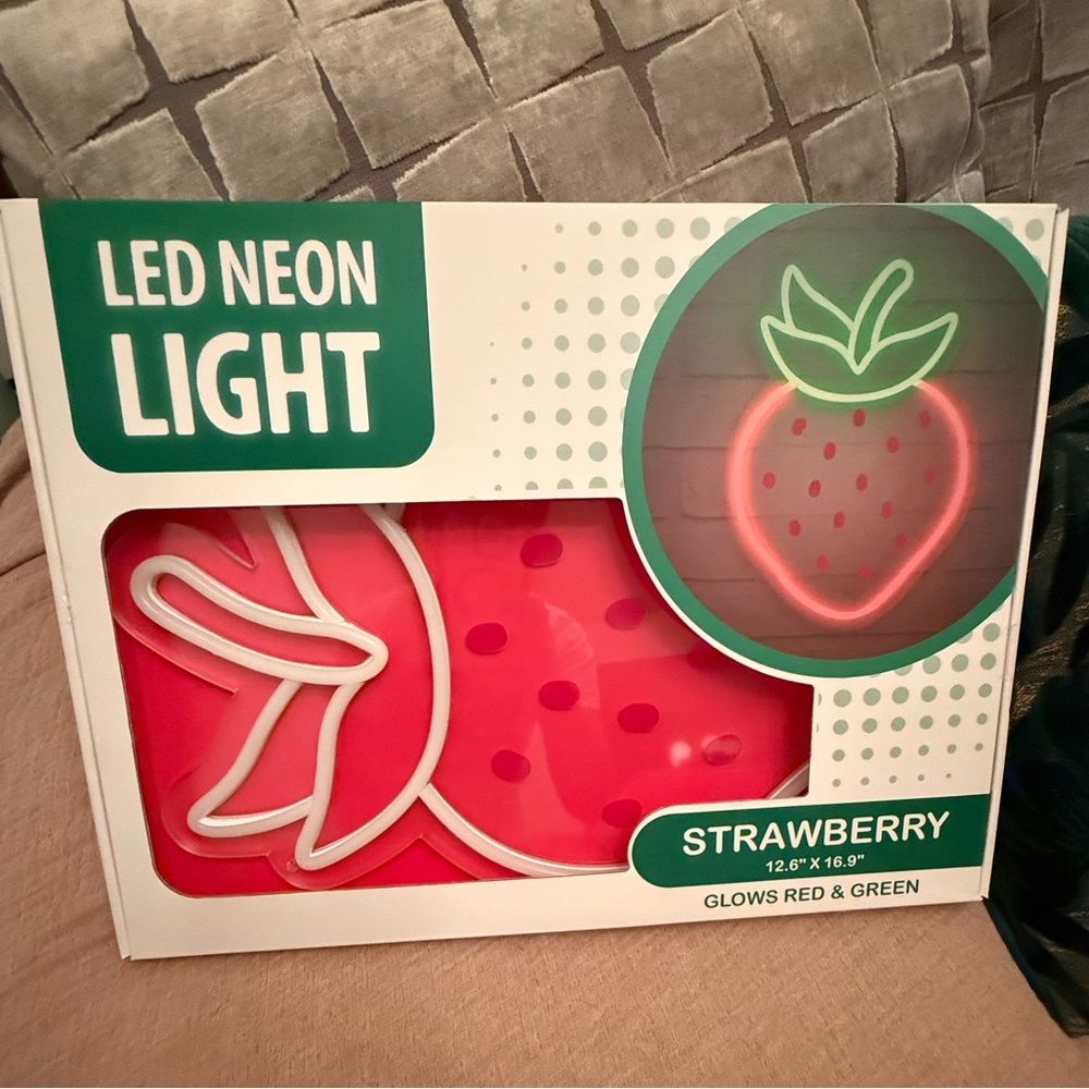 LED Neon Strawberry Light